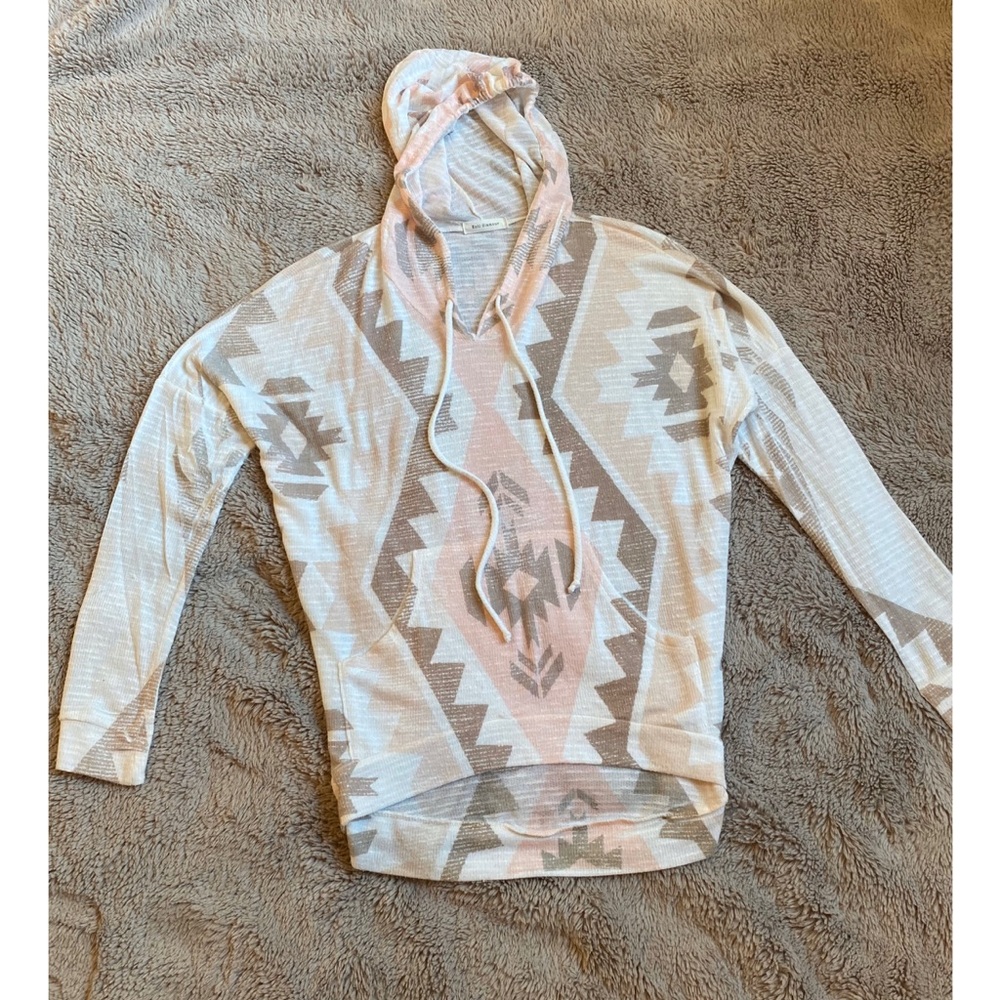 Enti Glamour Soft Lightweight Tribal Print Hoodie